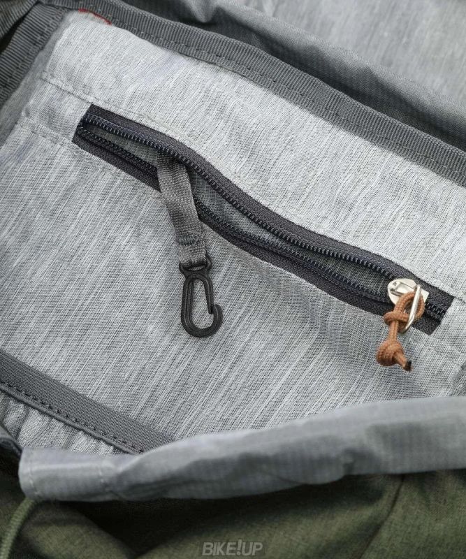 Рюкзак DEUTER Walker 16 колір 2608 khaki-lion