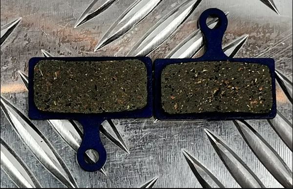 Гальмівні колодки KLS D-14 для Shimano BR-M615/BR-M8000/BR-M9000 органіка