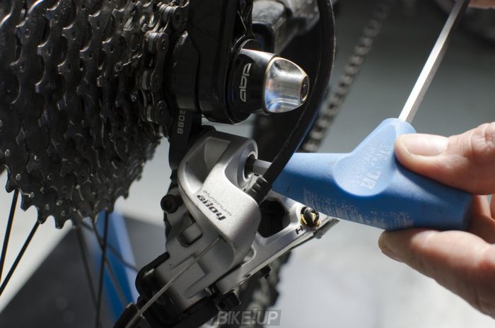 Ключ шестигр. Закругл. с Т-образной рукояткой   3