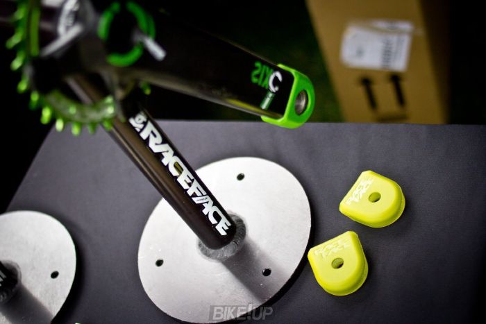 CRANK BOOT 2-PACK, SMALL,GREEN