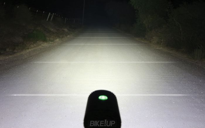 Переднє світло Lezyne DECA DRIVE 1500XXL Чорний 1500 люменів Y10