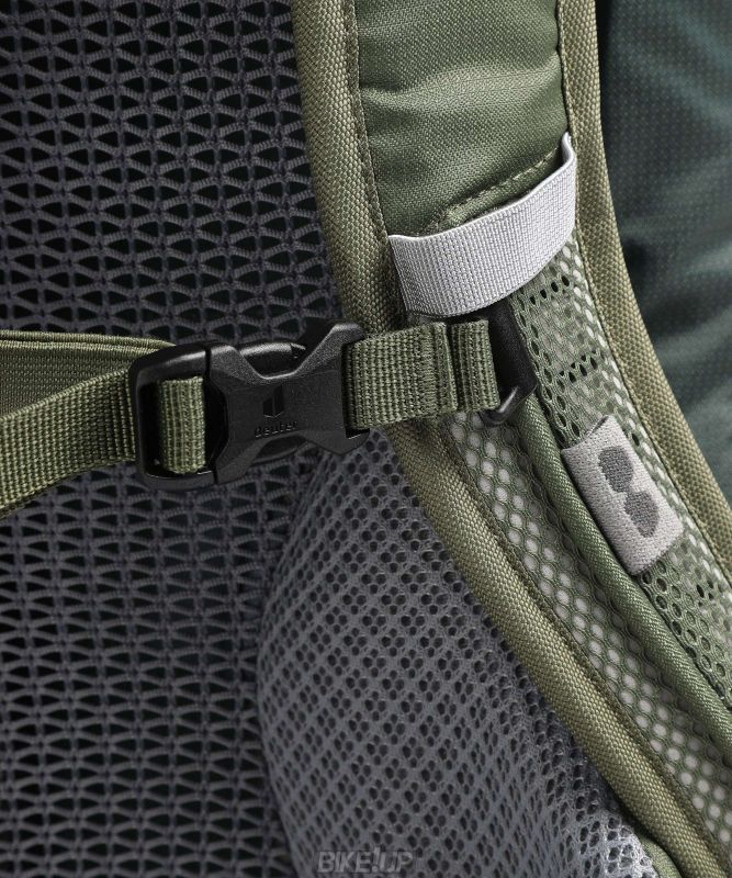 Рюкзак Deuter Futura 23 колір 2237 ivy-khaki